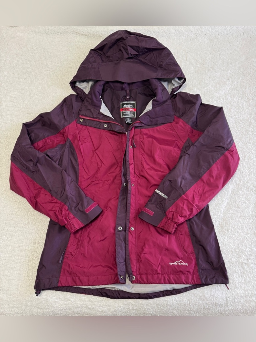 Eddie Bauer WEATHEREDGE Women's Two-Tone Hooded Ski Jacket